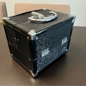 Caboodles Makeup Case